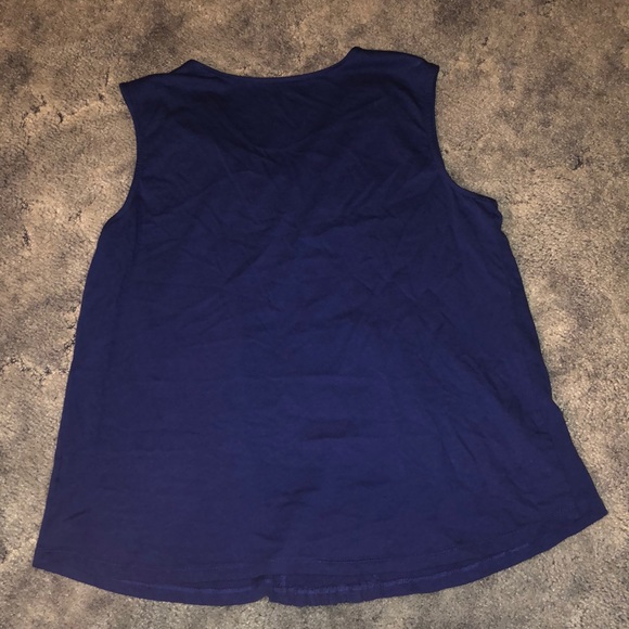 Shirt - Picture 2 of 2